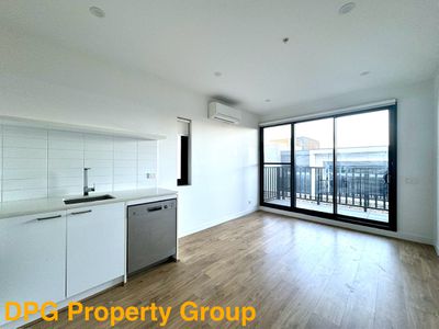 313 / 12 Olive York Way, Brunswick West