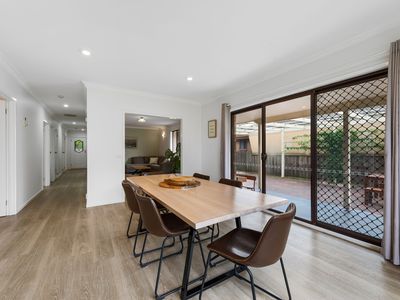 12 Ellen Way, Sale