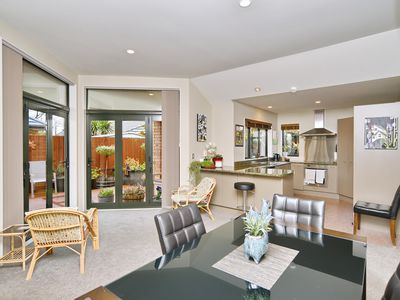 12 Belgrove Place, Parklands