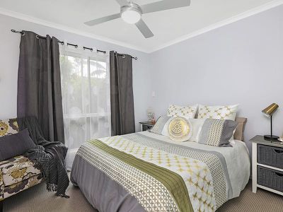 2 / 30 Karawatha Drive, Mountain Creek
