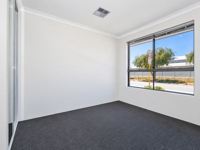4 Holroyd Avenue, Brabham