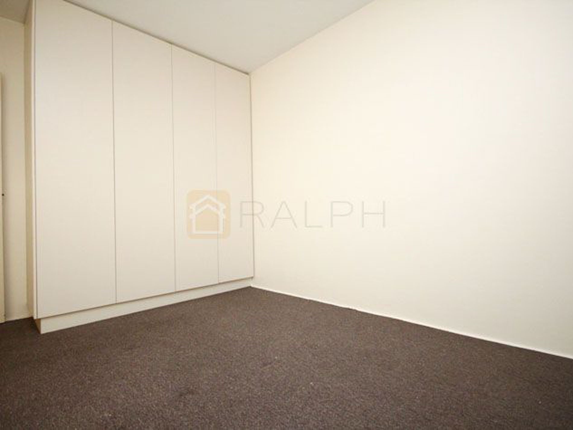 4 / 2 Macdonald Street, Lakemba