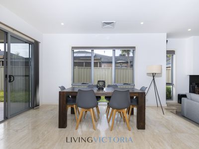 24 Minvi Terrace, Cairnlea