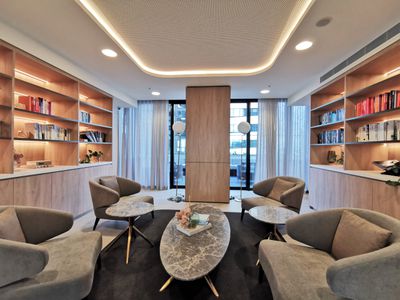 608 / 25 O'Sullivan Road, Glen Waverley