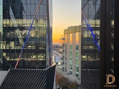 811 / 677 La Trobe Street, Docklands