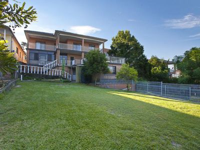 12 Waratah Street, Arncliffe