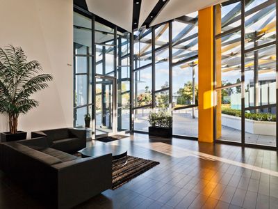 1906 / 96 Bow River Crescent, Burswood