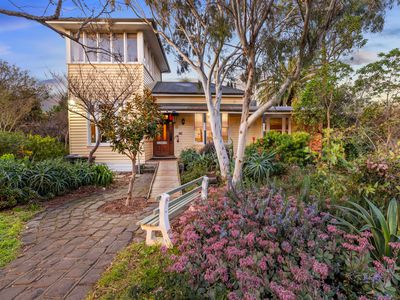 6 Esplanade, Williamstown