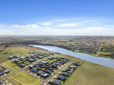 5 Dardinal Lane, Warrnambool