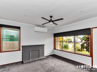 24 Winifred Street, Horsham