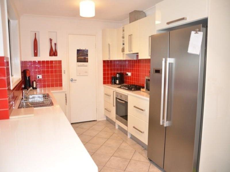 17 Harewood Place, Cecil Hills