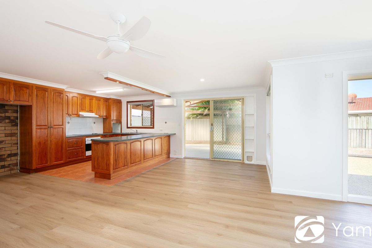 1 / 33 Acacia Circuit, Yamba