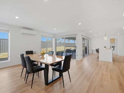 14 Pimelea Close, George Town