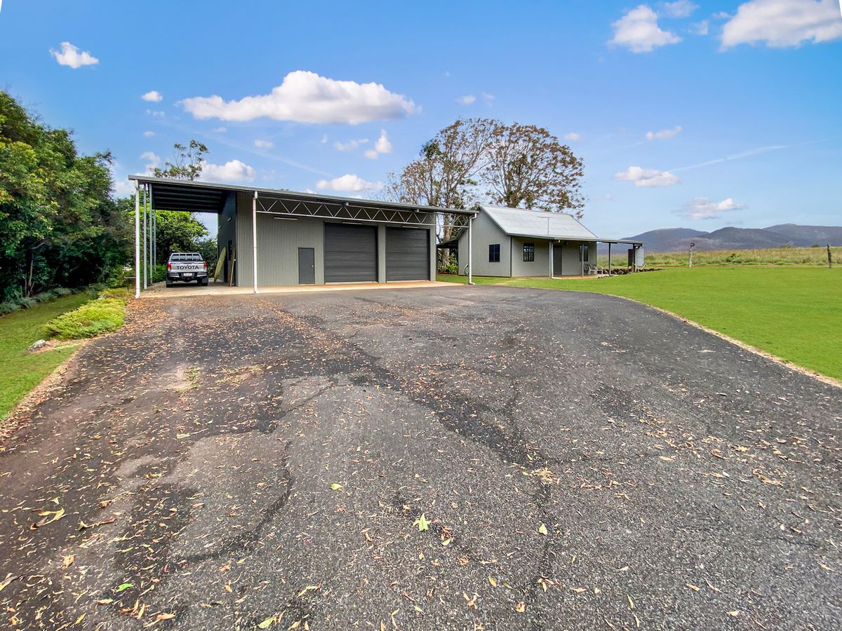 8394 Kennedy Highway, Atherton