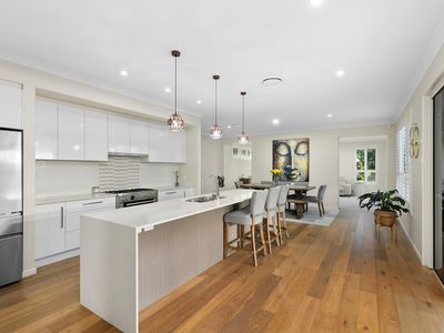 71 Feathertail Place, Wakerley