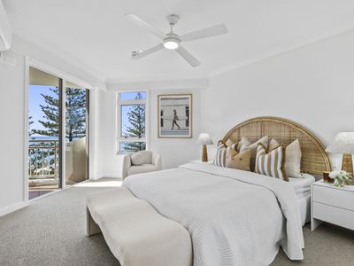 2604 / 220 The Esplanade, Burleigh Heads