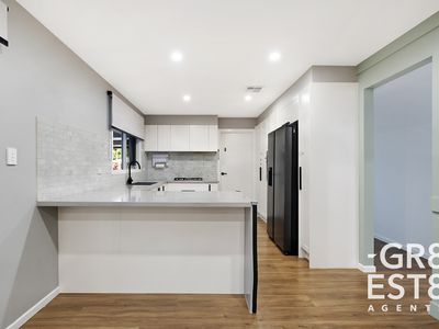 12 Jacinta Drive, Cranbourne West