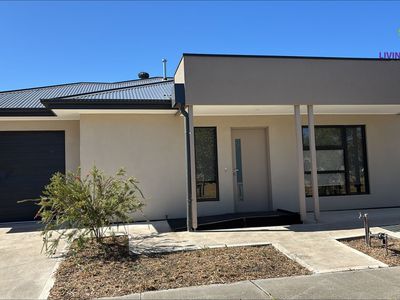 37 Denman Drive, Point Cook