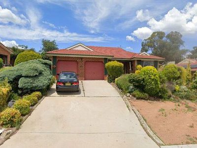 31 River Drive, Karabar