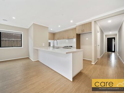 23 Welsummer Drive, Clyde North