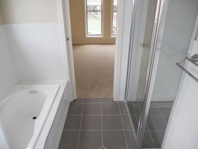 2 / 10 Knight Court, Mount Gambier