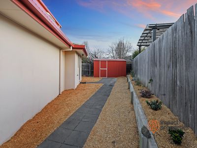 7 Dymphna Place, Franklin