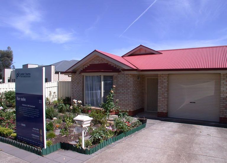 11 Eurunderee Avenue, Seacombe Gardens