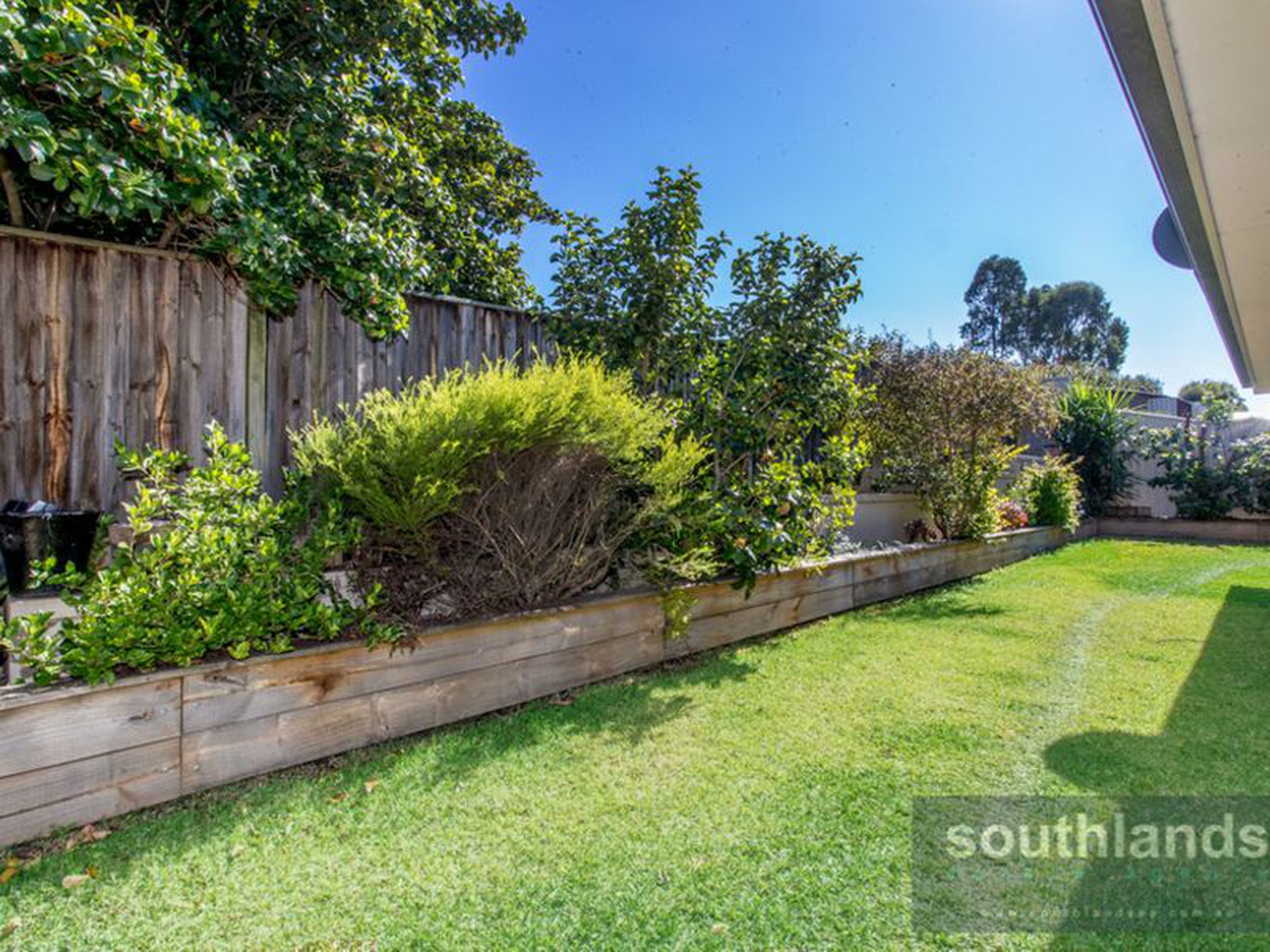 23 Heaton Ave, CLAREMONT MEADOWS