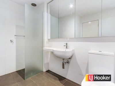 G08 / 2 Albert Street (Cnr of Carlisle St), St Kilda