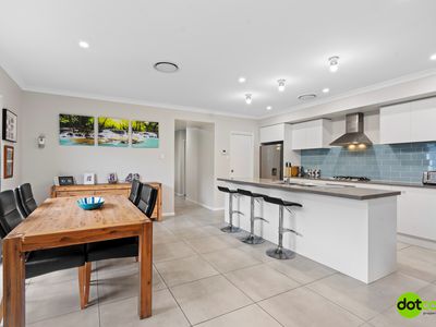 3 Tulip Way, Hamlyn Terrace