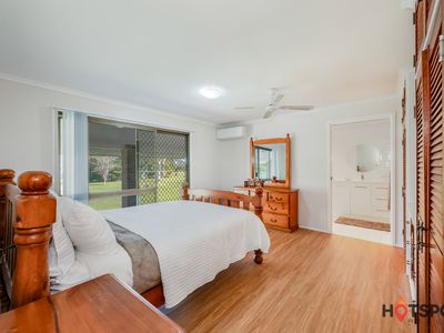 57 Pleasant Drive, Sharon