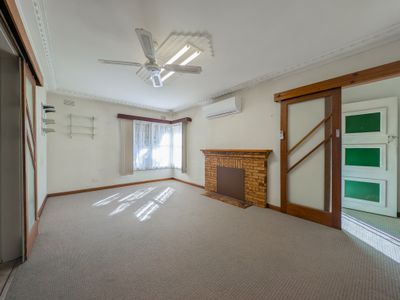 6 Canonsgate Avenue, Kerang