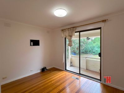 31 Ninevah Cres, Wheelers Hill