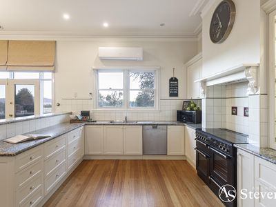 240 Racecourse Road, Lancefield