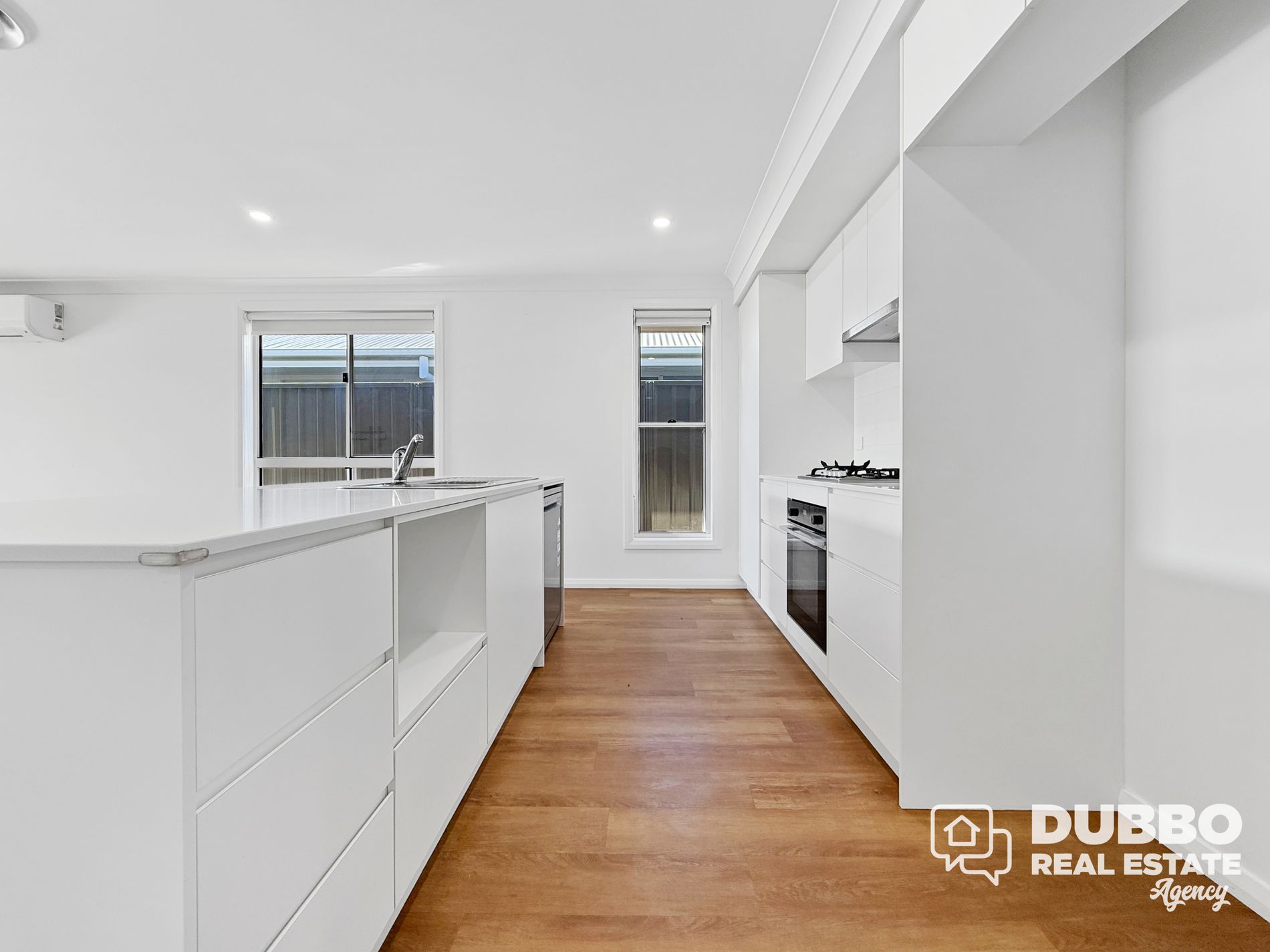 26A Violet Circuit, Dubbo