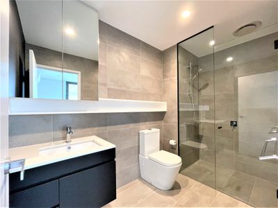 405 / 4 Henderson Road, Edmondson Park