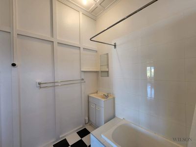 1 / 48 Ryan Street, West End