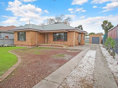 977 Waugh Rd, North Albury