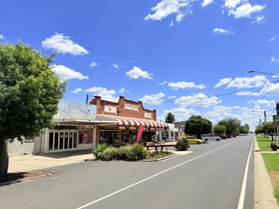 34 CAMBRIDGE STREET, Mitchell