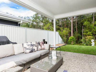 2 / 3 Outlook Rise, Mooloolah Valley