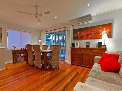 23 Haig St, Wynnum West