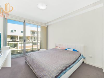 33 / 2A Brown Street, Ashfield