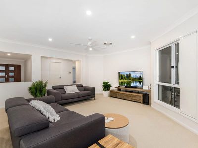 12 Hazelmere Crescent, Ormeau