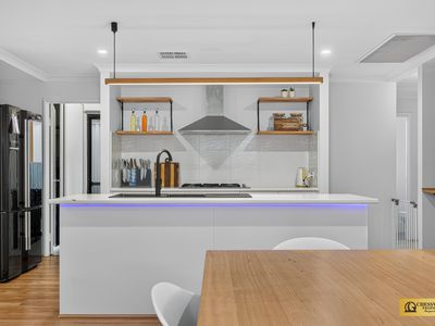 80 Littabella Avenue, Wandi