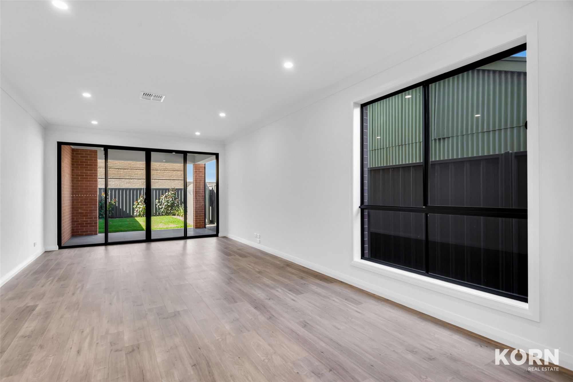 2C Smith Street, Newton