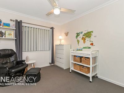13 Dinnigan Cr, Durack
