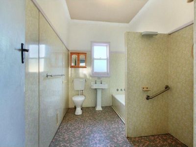 1 / 66 Denise Street, Lake Heights