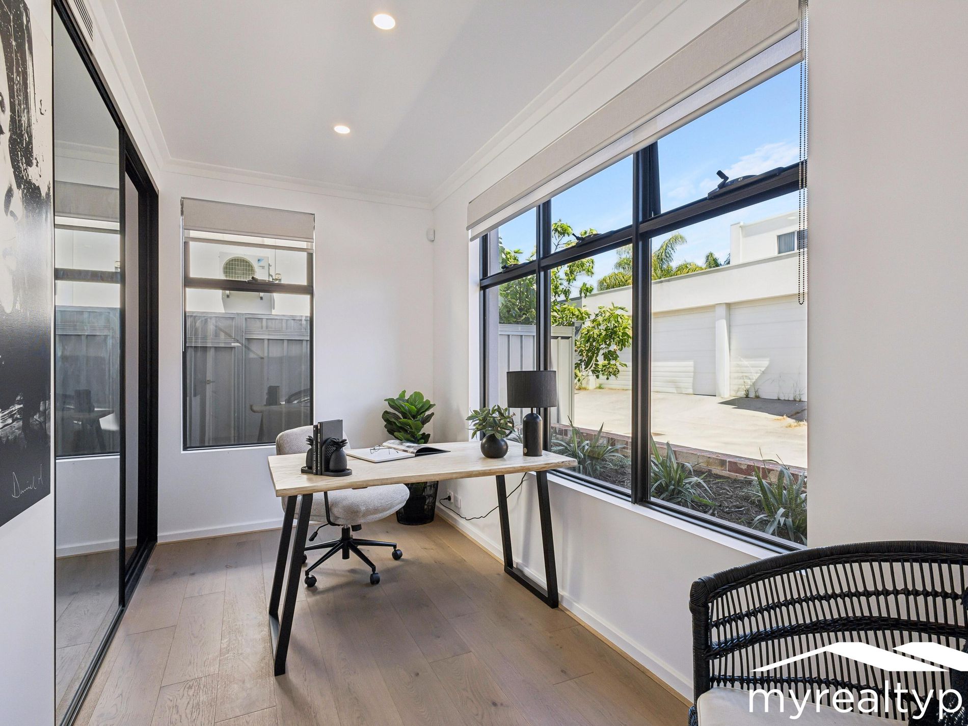 10 Viva Lane, North Perth