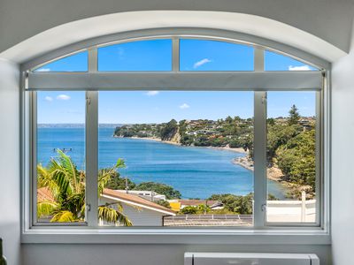 2/20 Gulf View Road, Murrays Bay