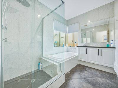 16B Dermer Road , Beaconsfield
